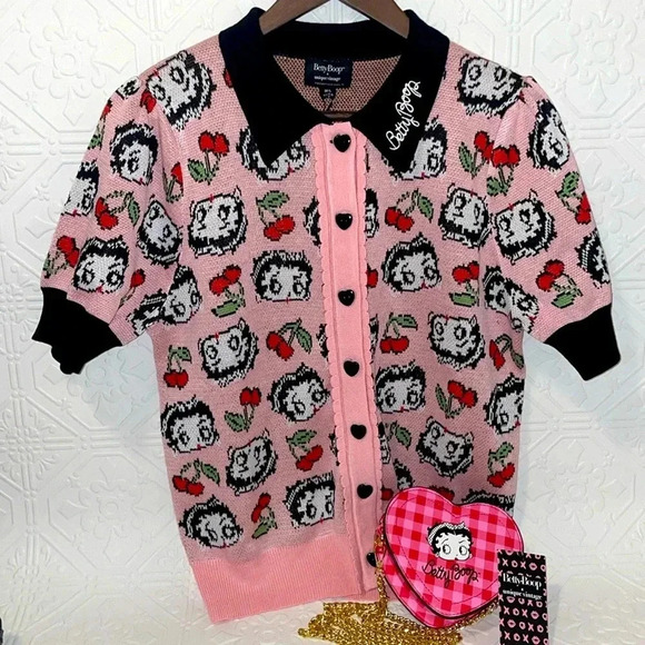BETTY BOOP Sweater and Crossbody Purse‎ - Picture 1 of 7